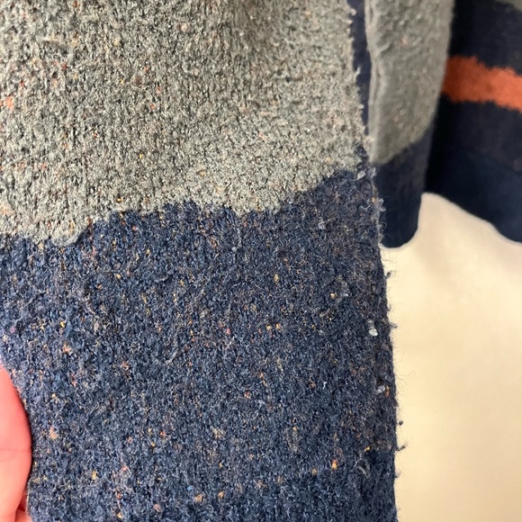 OAK + FORT Retro Sweater - Picture 4 of 6